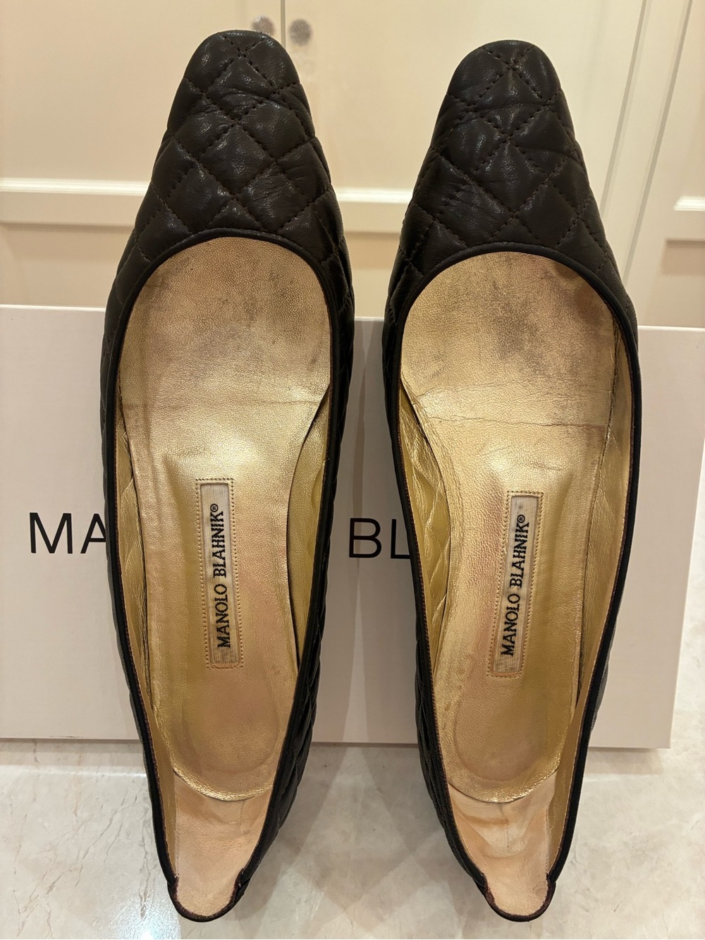Manolo Blahnik Dark Brown Quilted Leather Flats - Picture 9 of 11